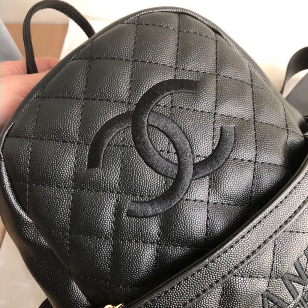 Chanel VIP Backpack - Picture 3 of 9